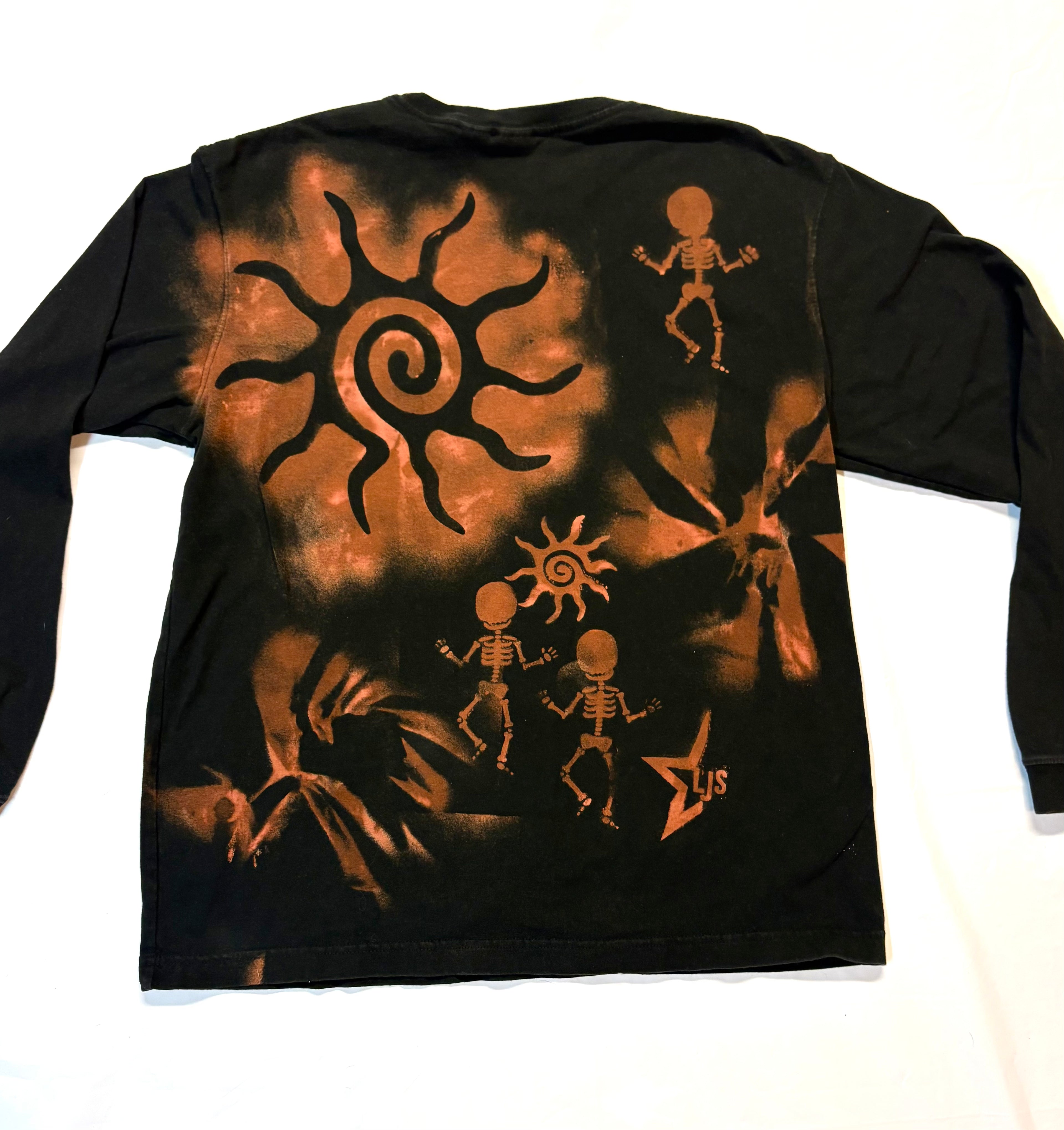 Cherry Bomb Skeleton Freestyle Bleach Art Black Long Sleeve
