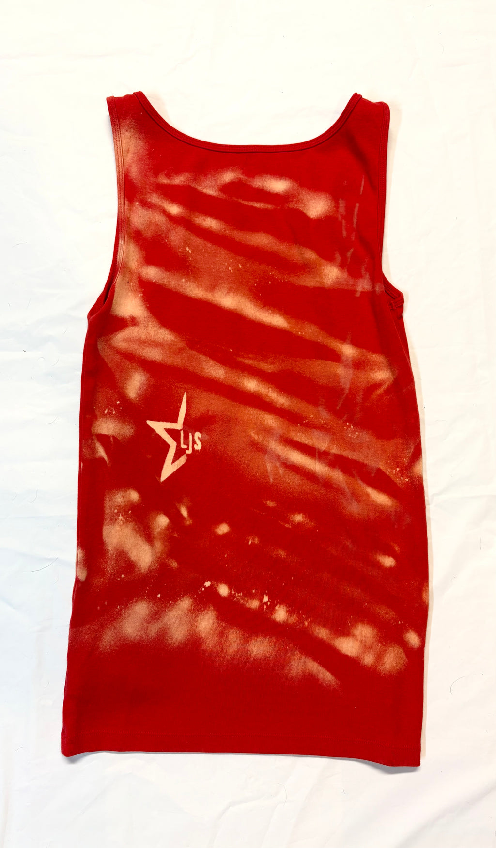 bright pink/red tank splash bleach dyed