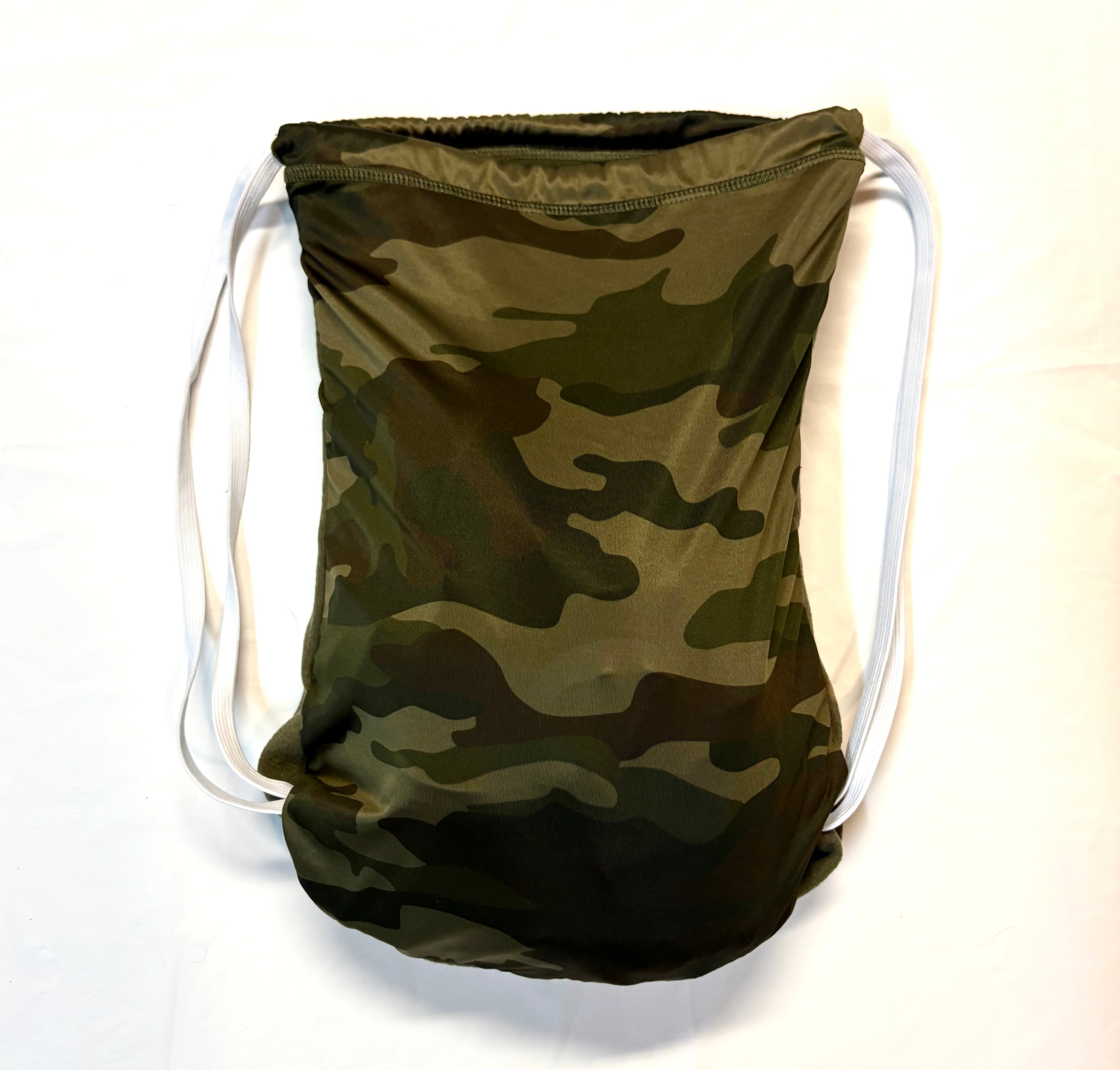Camouflage drawstring bag that the jacket turned into 